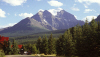 Mount Temple - одна из наиболее значительных вершин Canadian Rockies